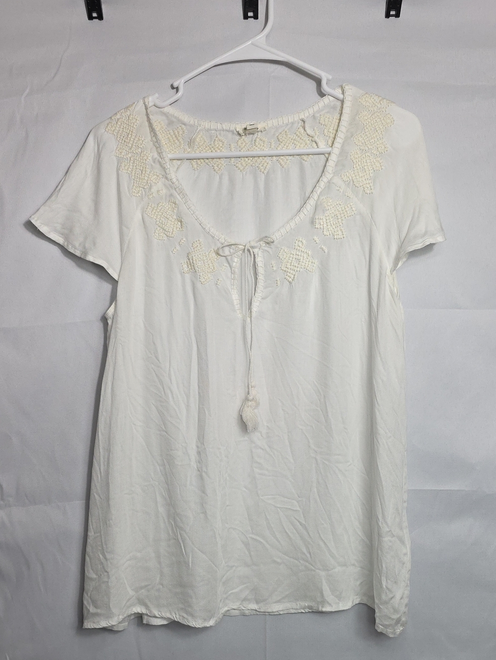 Soft Joie White Embroidered Tie-Front Peasant Top Size M (W619)